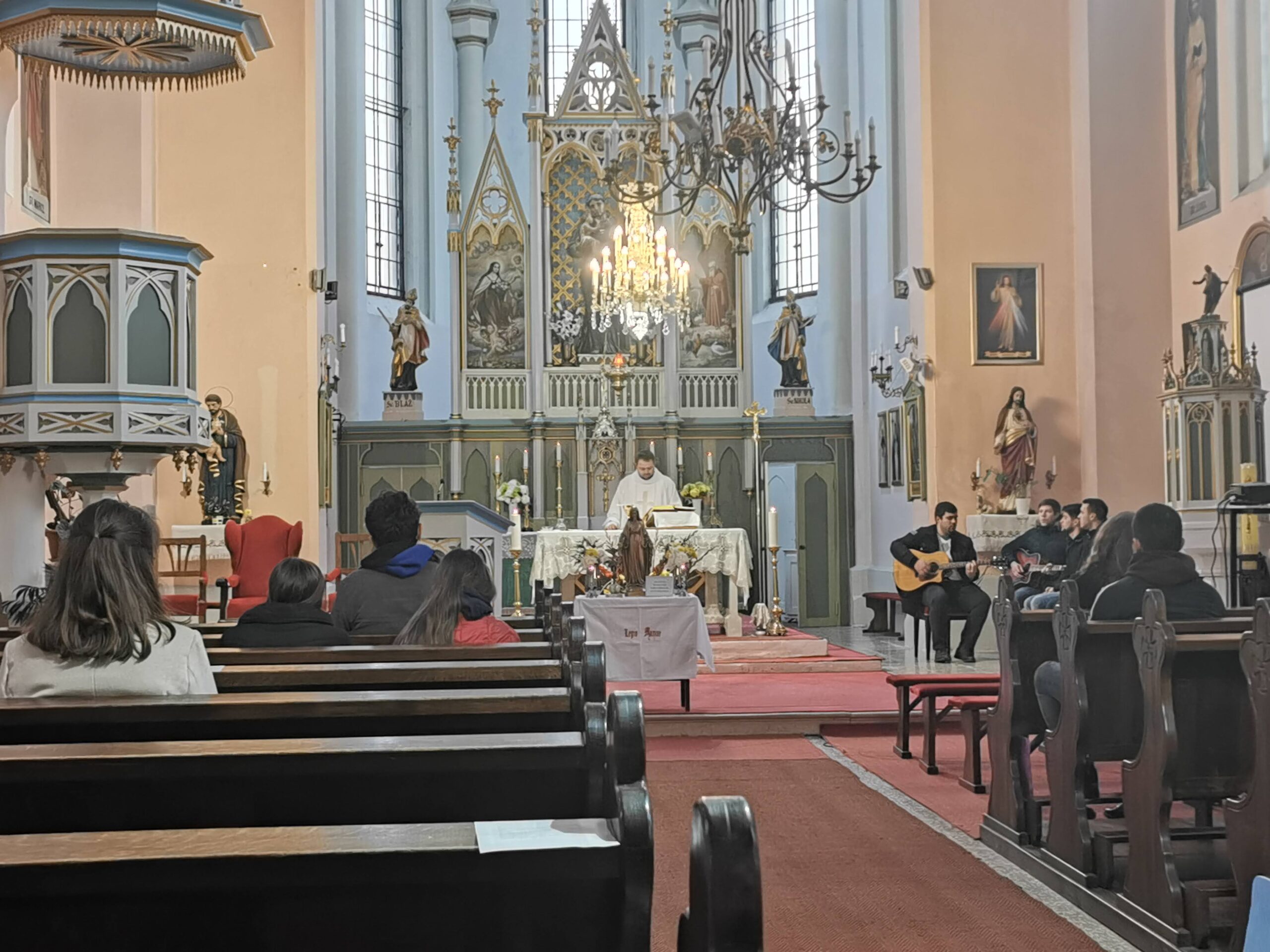 Acies kurije za mladež “Kraljica apostola”